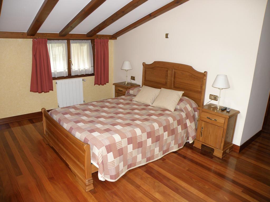 Agroturismo Ibarre Anzuola Стая снимка